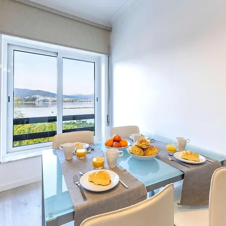 River View -